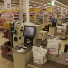 Thumbnail-Foto: SB-Kassen von Toshiba verbessern bei real,- das Einkaufserlebnis...