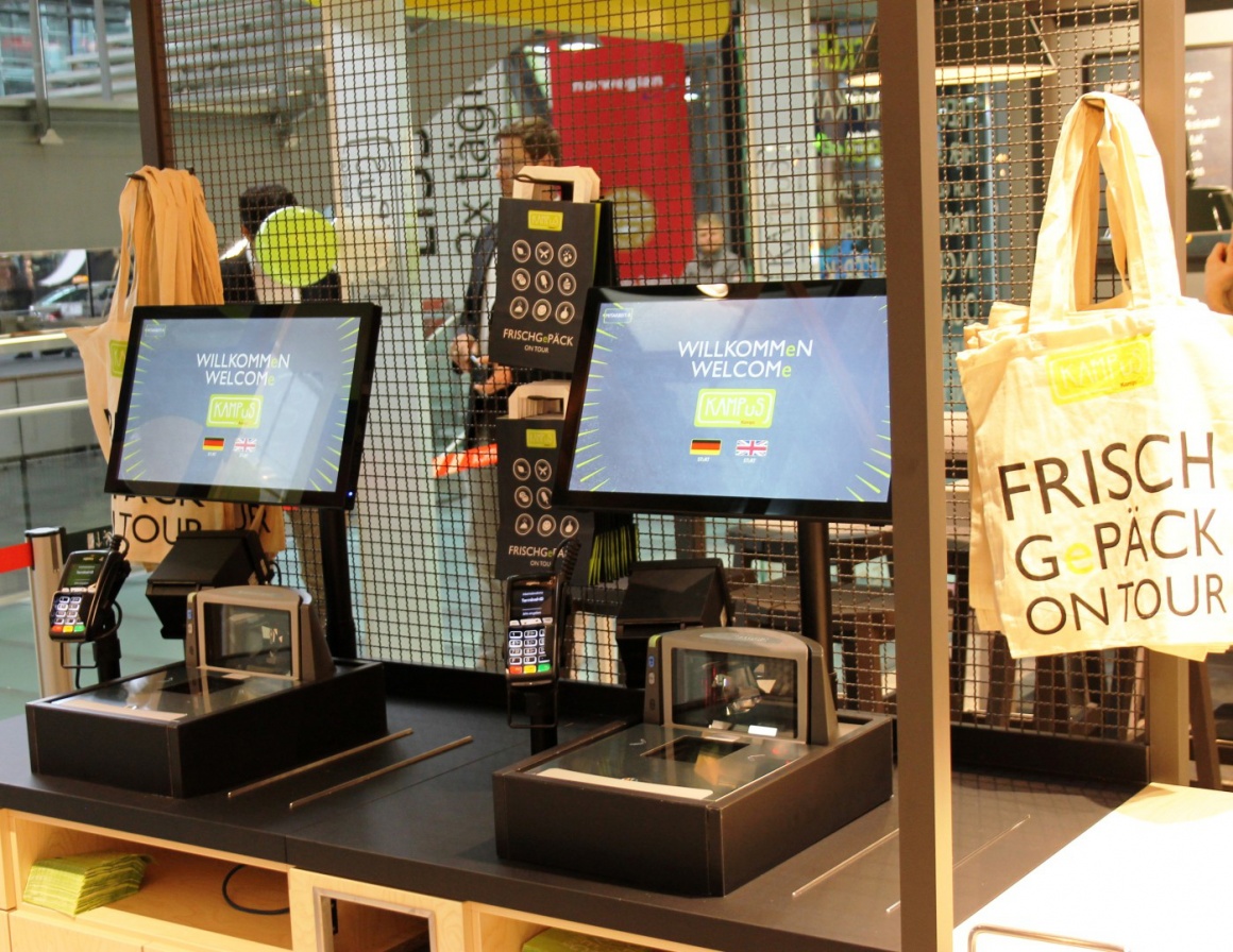 Foto: Self-Checkout-Selbstbedienungskassen; copyright: Kamps...